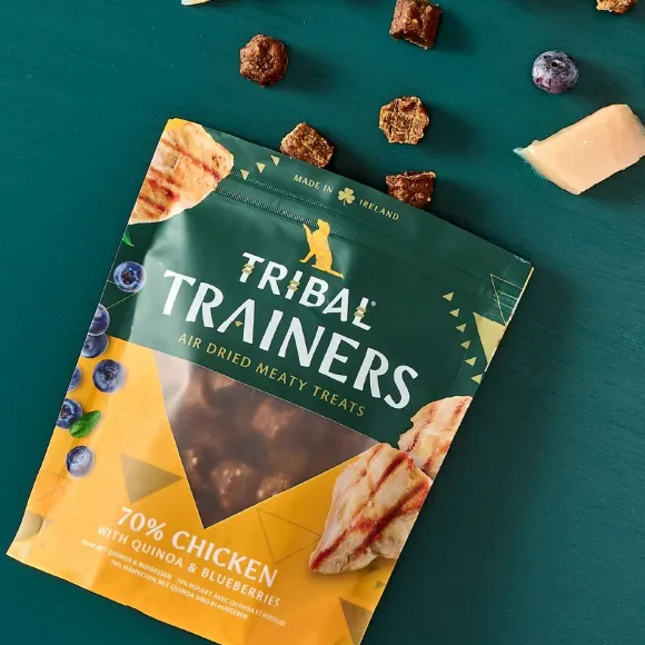 Tribal Trainers Chicken & Blueberry Dog Treats 80g
